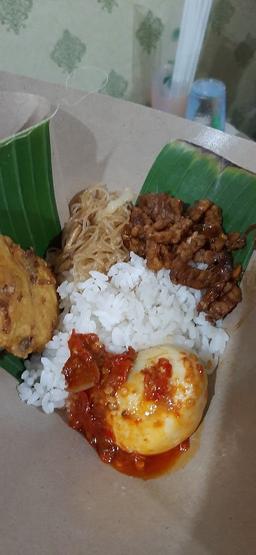 Photo's Ikobana Ketupat Sayur Padang