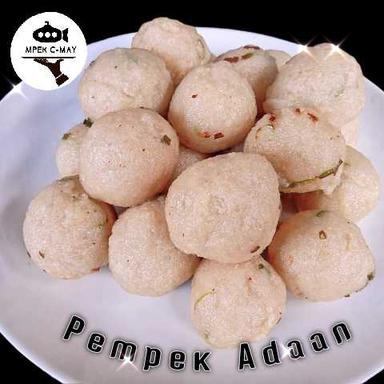 PEMPEK CMAY