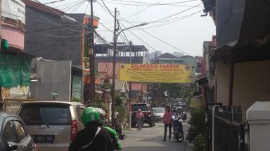 RUMAH MAKAN PADANG SALERO ANDA