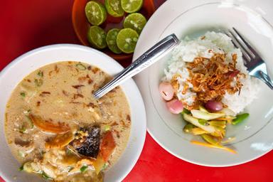 SOTO BETAWI NENEK ZAKY