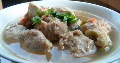 WARUNG BAKSO URAT WONOSOBO