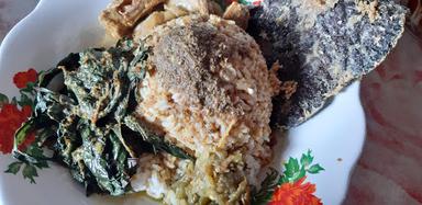 AMPERA SALERO BUNDO MINANG FOOD