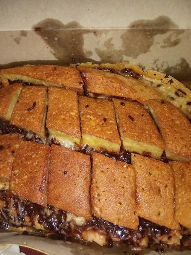 MARTABAK BANGKA TERANG BULAN GROUP