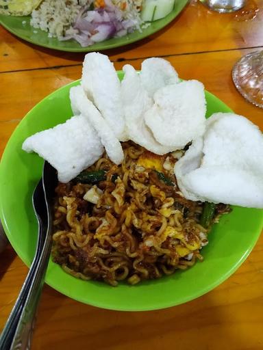 WARKOP MIE ACEH REZEKI BERSAMA