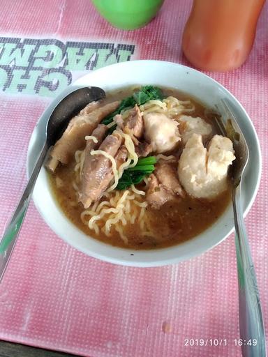 BAKSO MAS REBO