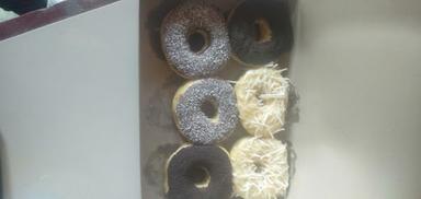 DONAT UBI UNGU