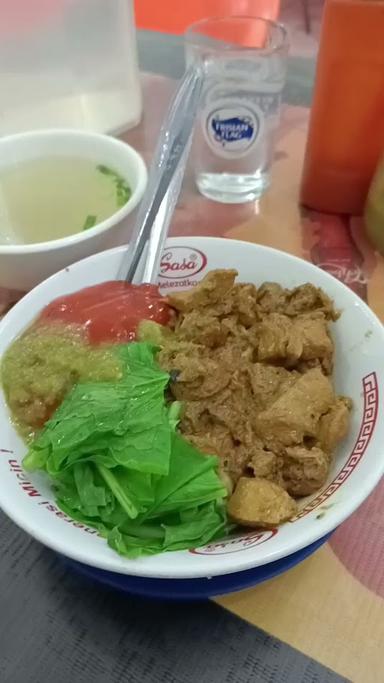 WARUNG BAKSO DAN MIE AYAM AZA