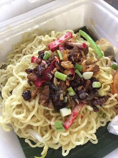 MIE PANSIT KERITING SIANTAR MAMA KEMBAR