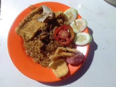 AYAM PENYET NEK IJAH