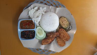 WARUNG MAKAN UMI