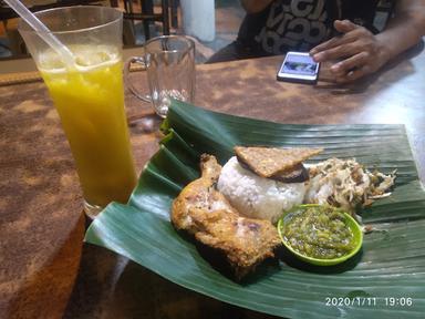 AYAM BAKAR JOGJA