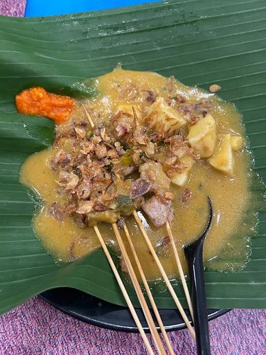 SATE PADANG PARADEWA