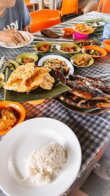 WARSAP RUMAH MAKAN SPESIALIS IKAN BAKAR