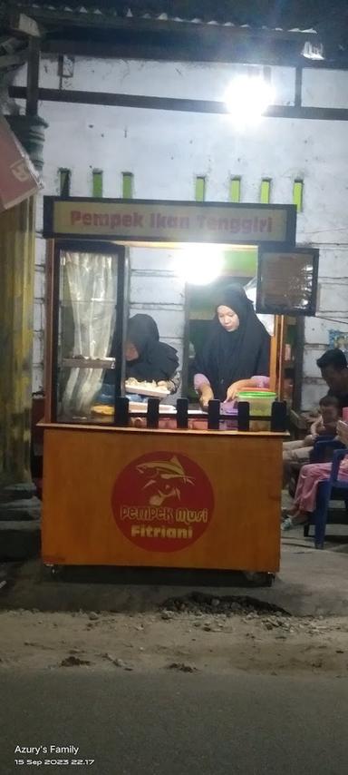 PEMPEK MUSI FITRIANI