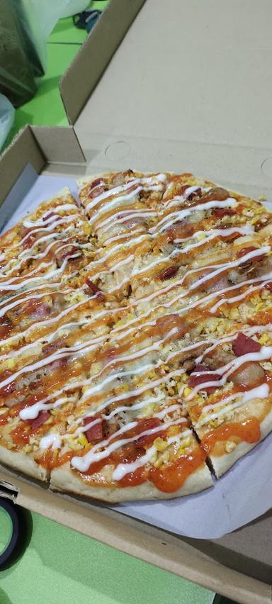 ZARATHUSTRA PIZZA SIMPANG MARTUBUNG