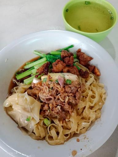 MIE PANGSIT ABUN