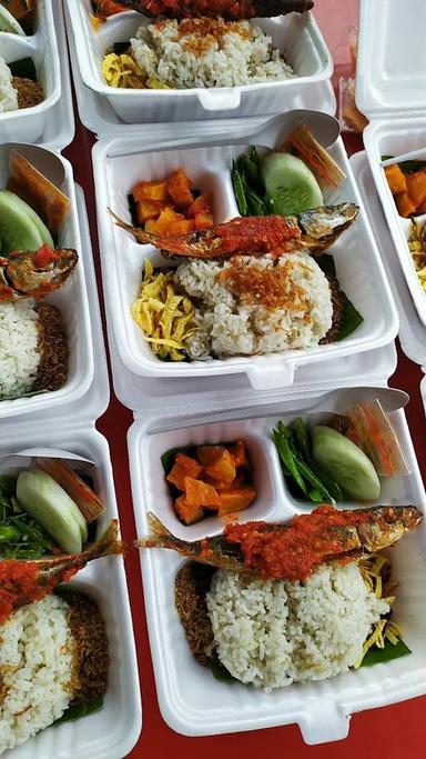 NASI LEMAK NOVIYA