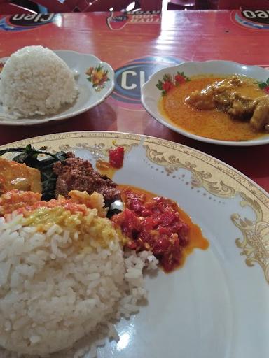 RUMAH MAKAN PUTRA BUANA