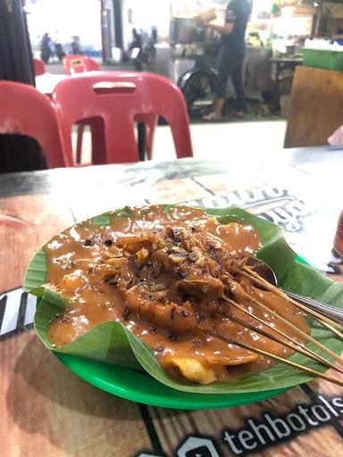 SATE PADANG KUPAK