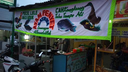 AYAM PENYET SATRIYA LAMONGAN