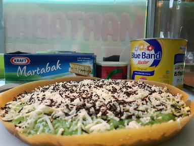 MARTABAK ADEK & ABANG