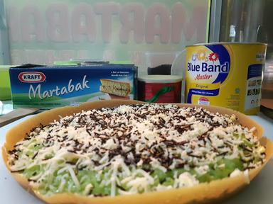 MARTABAK ADEK & ABANG