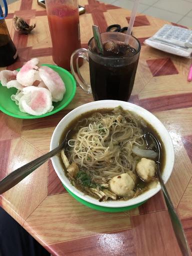 MIE SOP LILY