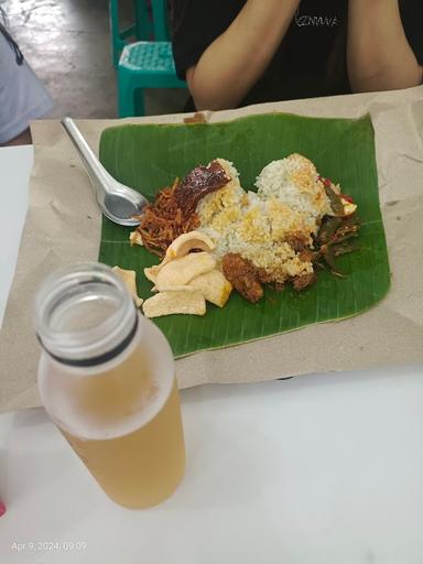 NASI LEMAK BERUANG APOK