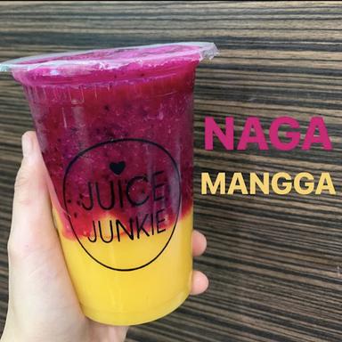 JUICE JUNKIE MEDAN