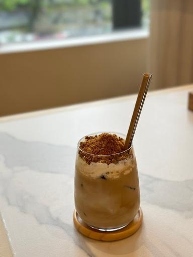 OMOTESANDO CAFE & PATISSERIE