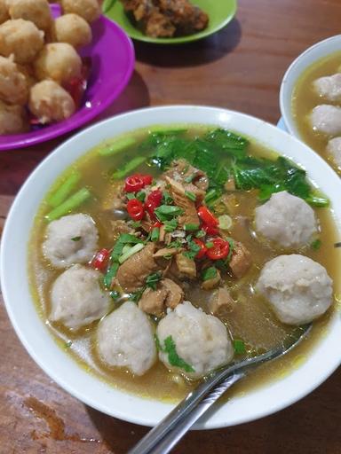 BAKSO AMAT HALAL