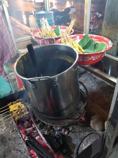 SATE PADANG SIMPANG WASPADA