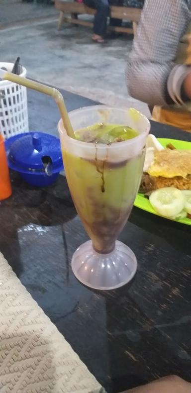 MIE SOP KAMPUNG KAK SUMI