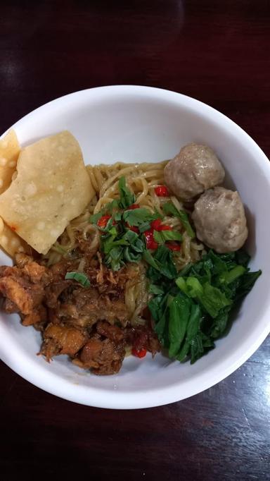 BAKSO MALANG JAWARA MARELAN