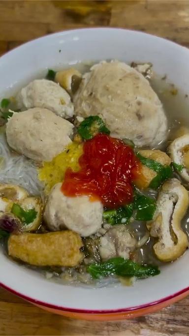 BAKSO MAS MANDA