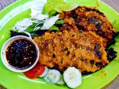 BJF IKAN BAKAR DAN SEAFOOD