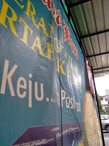 MARTABAK CAHAYA BARU