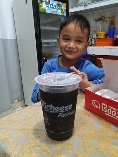 RICHEESE FACTORY