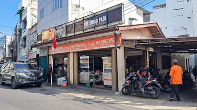 RUMAH MAKAN SINAR PAGI