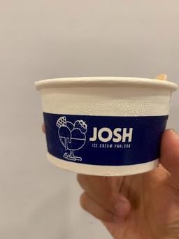 Photo's Josh Ice Cream Parlour