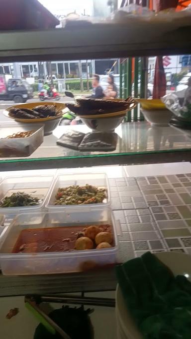 WARUNG DONI