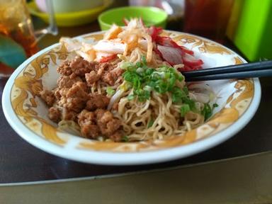 BAKMIE 37 SINGKAWANG