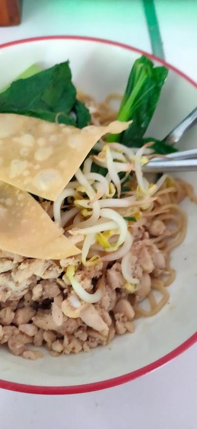 BAKSO GEPENG SUPER SIKUMIS