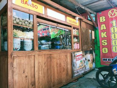 BAKSO & MIE AYAM SUPER