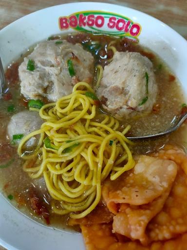 BAKSO SOLO SAMRAT SUMMARECON BEKASI