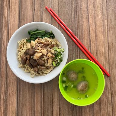 MIE AYAM JAMUR  MASTO  HARAPAN INDAH