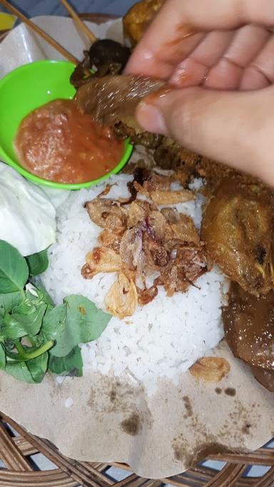 NASI UDUK AYAM GORENG FORTUNE