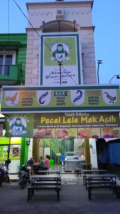 PECEL LELE MAK ACIH BOULEVARD HIJAU