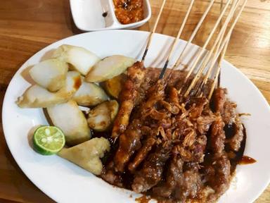 SATE PADANG MINANG MANING