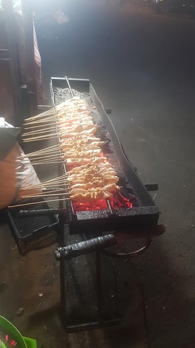 SATE TAICHAN PELAKOR